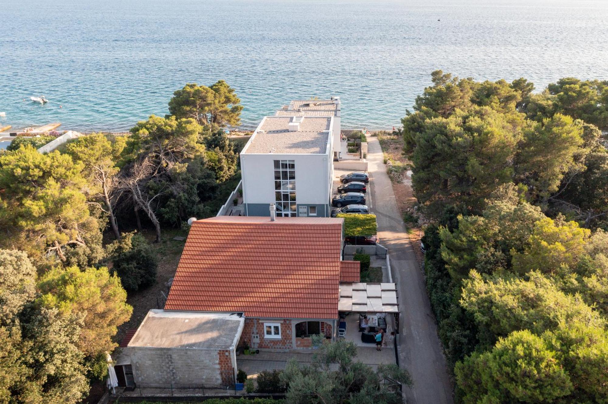 Apartment Anamaria With Seaview بيتريتْشاني المظهر الخارجي الصورة